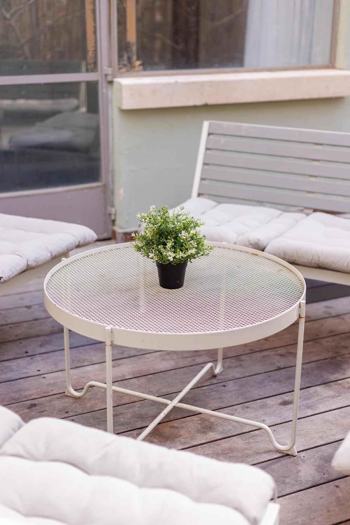 Jaccuzi 4br Garden With Parking By Nimizz Apartamento